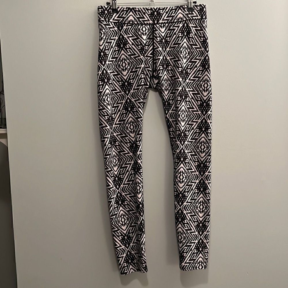 Reebok Women's Athletic Geometric Print Mid-Rise Leggings Black/White